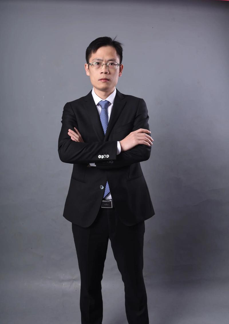 冯家华 创始人 & 执行董事